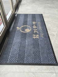 Wheel tread pattern carpets